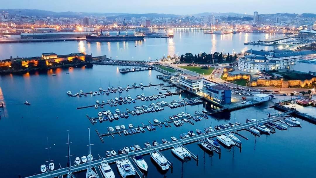 Apartamentos A Coruna Bagian luar foto